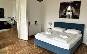 Casa Nostra - Sonnige Wohnung Direkt Am Augarten